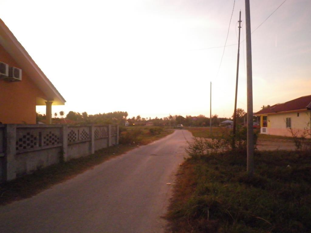 Tokman Inn Pantai Cenang  Extérieur photo